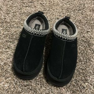 Black Ugg Tazz Platform Slippers
